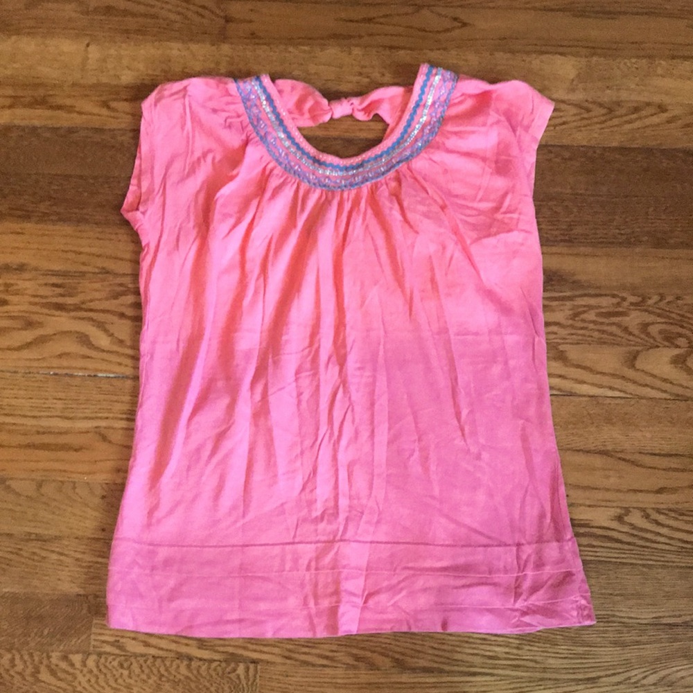 American Rag Coral Top with embroidery XS